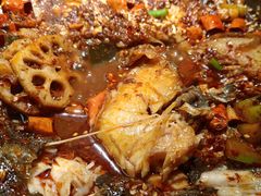 凌波鱼-探鱼·鲜青椒爽麻烤鱼(北京路天河城店)
