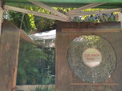 -Cuc Gach Quan Restaurant