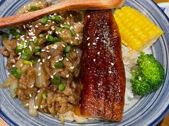 牛肉鳗蒲烧双拼丼-渔寿司·日本料理(艾尚天地店)