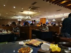 -吉布鲁牛排海鲜自助(龙湖北城天街购物广场店)