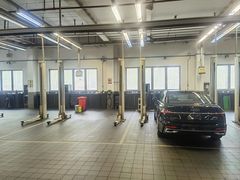 -浙江中升裕迪奥迪4S店(西溪店)