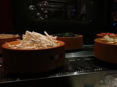 -龍歌自助小火锅(市北台东利群店)