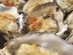 -蚝哥花姐湛江烤生蚝(美丽湾市场店)