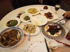 -梅龙镇酒家(南京西路总店)