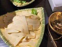 -聚汇三少·龙虾·中餐厅(莫邪路新天地店)