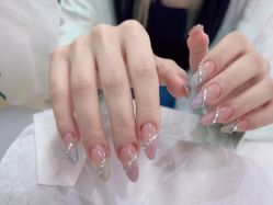 -尤米一站式美甲美睫