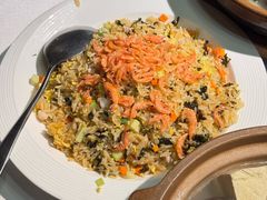 樱花虾紫菜炒饭-肴约·花园式餐厅(湖里店)