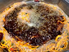 -何鲜菇火锅(大营盘店)