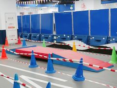 -八爪矩阵极限运动馆·儿童平衡车·感统训练(南海子公园校区)