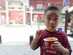 -黑色经典臭豆腐·湖南特产(坡子街店)