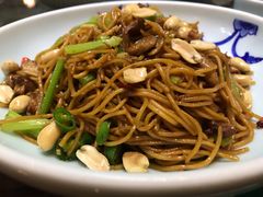 -窄巷子陕菜馆·地道陕西菜(粉巷店)