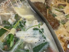 -袁记串串香(泉水轻轨站店)