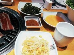 -唯成•韩国炭火烤肉 유성고기