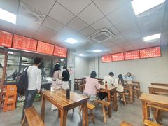 -北门严记小吃(九华中路店)