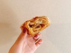萝卜丝月饼-真老大房鲜肉月饼(南京路步行街店)