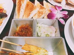 -Dang restaurant (patong phuket)