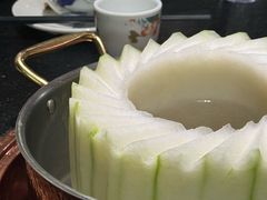 -得意咚瓜·顺德鱼生·冬瓜火锅(深圳首店)