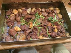 -老东镇啤酒屋海鲜加工·蒸汽海鲜·海鲜烧烤(台东店)