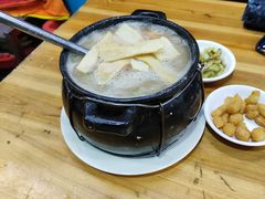 -皮蛋弟砂锅店(总店)