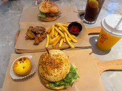 -必胜客(宁海西子国际店)