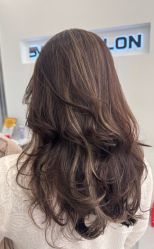 -5M HAIR SALON精品店