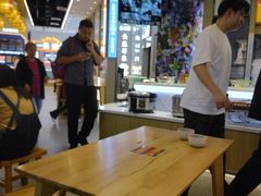 -素满香·全民食养自助(长宁龙之梦店)