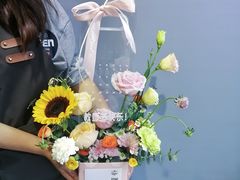 -拾花记花艺·求婚·订婚·生日布置(高新店)