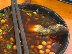 -三道苗苗鱼·美蛙黄辣丁(八里店)