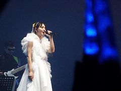 -成都金融城演艺中心