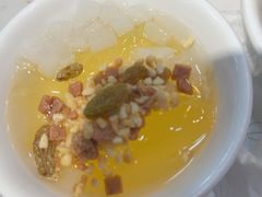 -鲁员外地锅鸡地锅鱼(古墩路店)