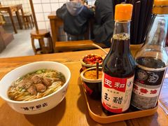 -矮子粉店1985·长沙米粉(湘春路店)