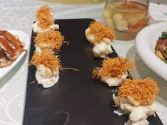 金丝梅奶虾球-万柳阁小馆·花园餐厅(龙潭湖店)