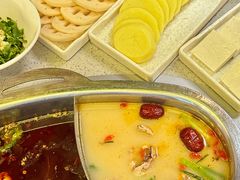-味之绝美蛙鱼头火锅(花都店)