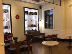 大堂-星巴克臻选(广州沙面店)