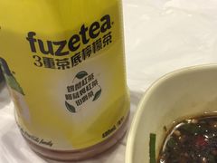 -鲜入围煮花胶鸡海鲜火锅