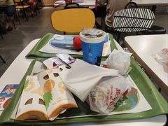 -麦当劳(湛江大厦店)