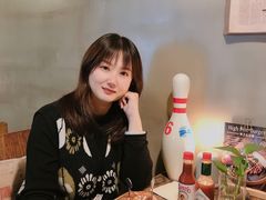 -HIGH FIVE哈福手工汉堡(桂林路店)