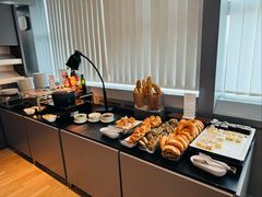 -维也纳国际机场