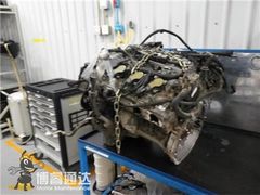 北京奔驰发动机维修-博睿通达汽车修理站