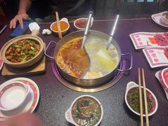 -大吉利·潮汕鲜牛肉火锅(总店)