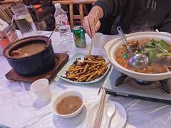 -霄汉牛三鲜湖北砂锅菜(万松园2店)