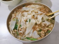 -正宗杨记普洱酸醋米线(总店)