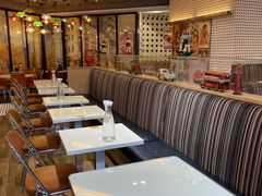 -潮庭港式茶餐厅·熊仔奶茶(同济广场店)