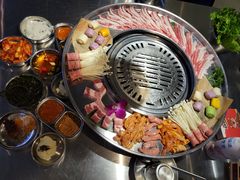 -哈哈碳都·牛肋条无限自助烤肉(宝龙店)