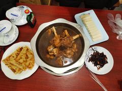 -聚首堂·特色小吃·肘子(什刹海德胜门店)