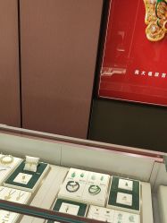 -周大福CHOW TAI FOOK(浦东八佰伴店)