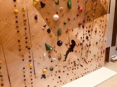 -ROCKPLUS攀岩馆(环宇城店)