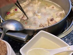 -一席地·本地鸡窝·杭帮鸡火锅(萧山银隆百货店)