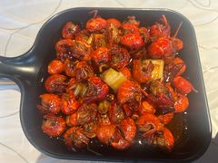 -巴厘龙虾·榜首油焖大虾(音乐学院·沿江酒馆店)