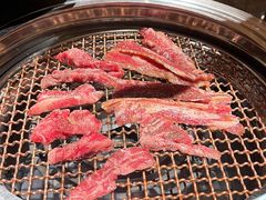 -韩烧牛中牛·甄选黑牛烤肉(黑金店)